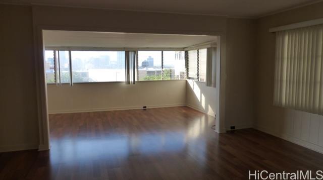 Foto del edificio - 1571 Thurston Ave