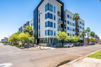 Building Photo - 1130 N 2nd St