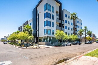 Building Photo - 1130 N 2nd St