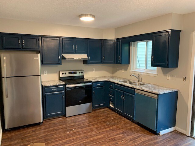 Foto del edificio - 5809 Shady Grove Cir