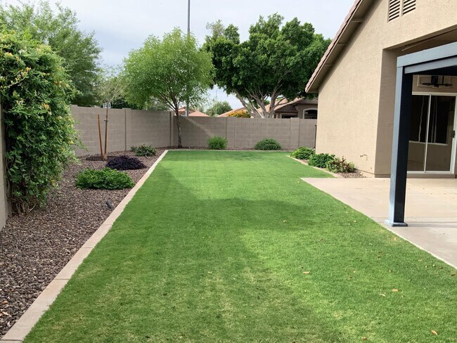 Foto del edificio - 20953 N 79th Dr