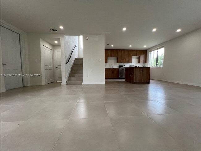 Foto del edificio - 199 Redland Rd