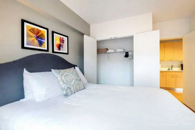 Foto del edificio - 1090 Boylston St