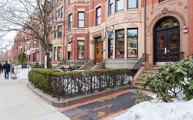 Foto del edificio - 270 Newbury St