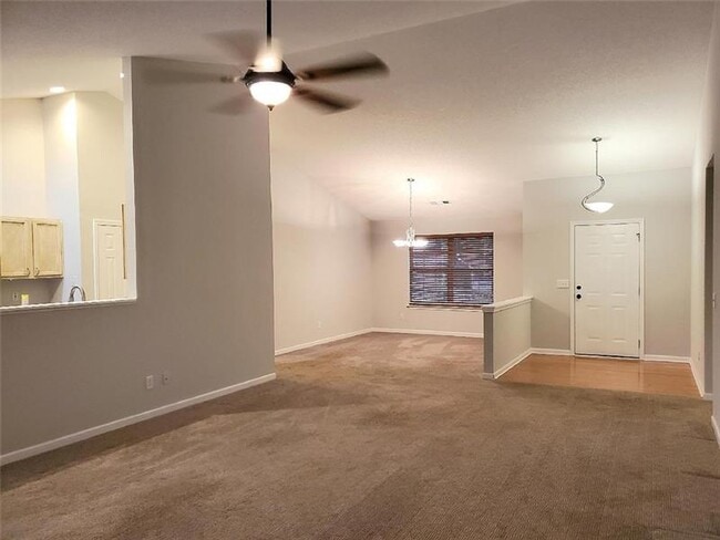 Building Photo - 29 Glenabbey Dr
