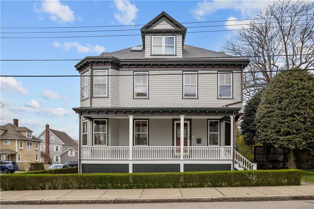 Primary Photo - 10 Van Zandt Ave