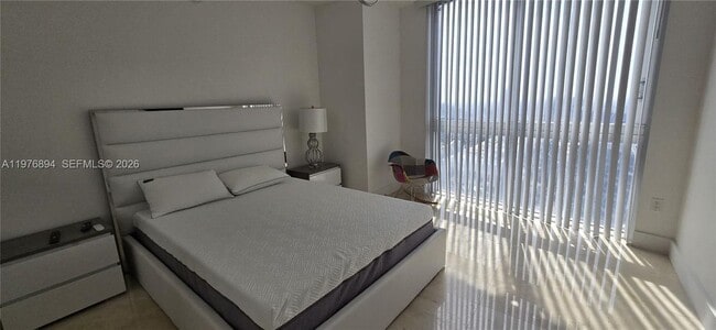 Foto del edificio - 495 Brickell Ave
