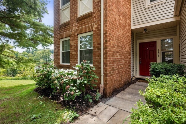 Photo - 10400 Parthenon Ct Townhome