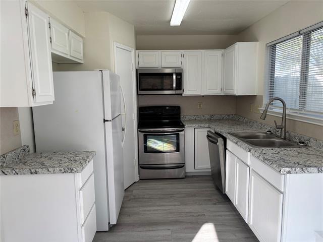 Foto del edificio - 6806 Silver Sage Dr