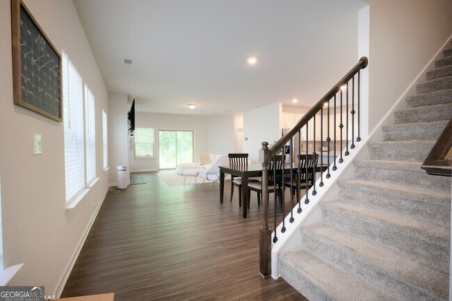Building Photo - 2798 Morgan Spring Trail