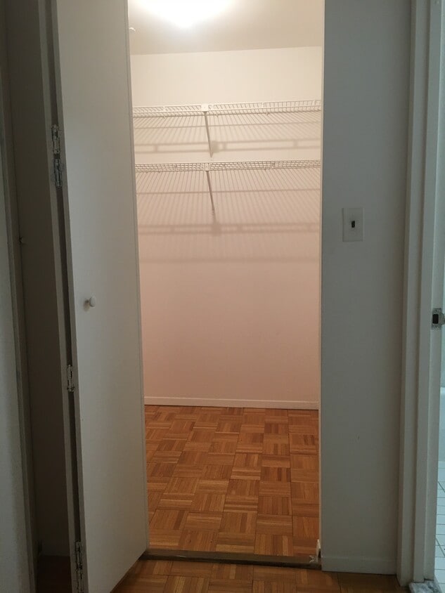 Primary Photo - 9 Chelsea Pl