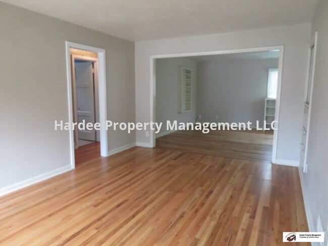Building Photo - 4105 Cassia St