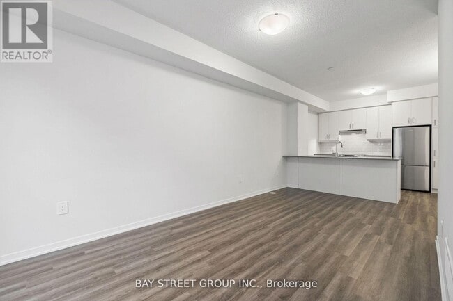 Photo du bâtiment - 31 Honeycrisp Cres