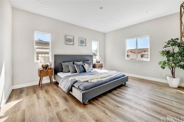 Foto principal - 14672 Adams St