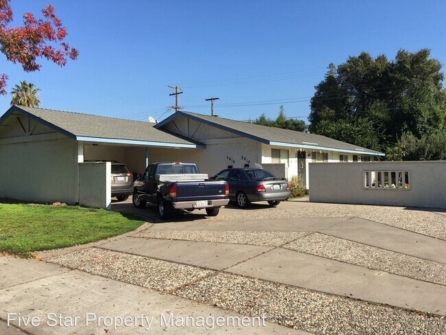 Building Photo - 3016 Carver Rd