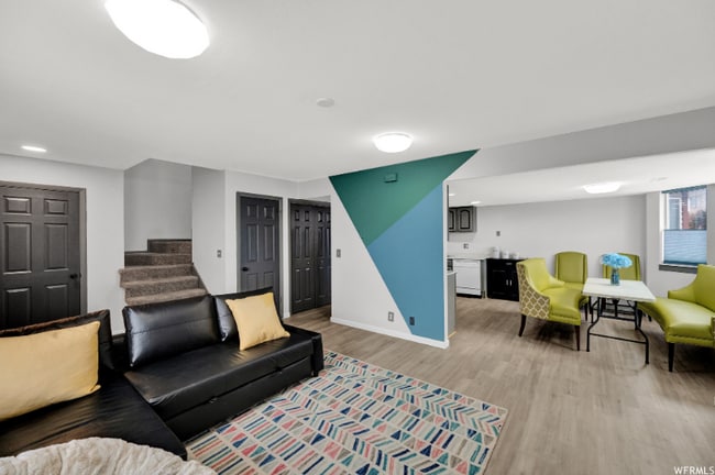 Building Photo - 4174 S Oak Meadows Dr
