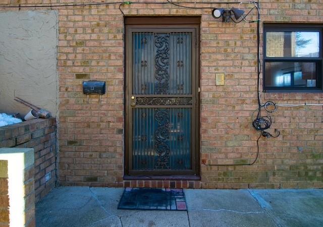 Foto del edificio - 61-36 233rd St