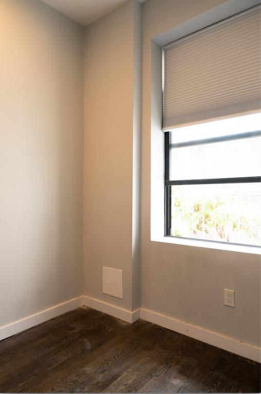 Foto del edificio - 18 W 125th St