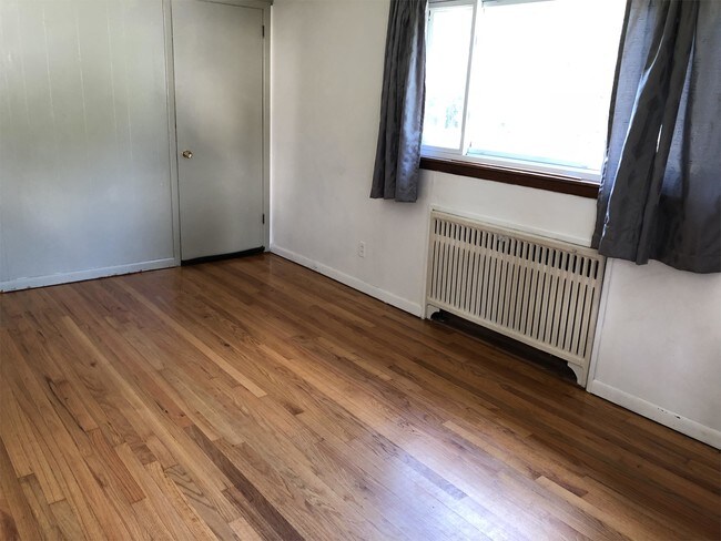 Building Photo - 3603 Brandes St