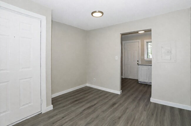 Photo - All-Electric 2BR/1.5BA Gem in Prime Campbellton Rd Location Apartment