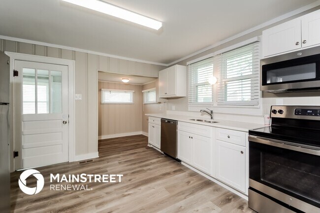 Foto del edificio - 607 Lindsay Ave