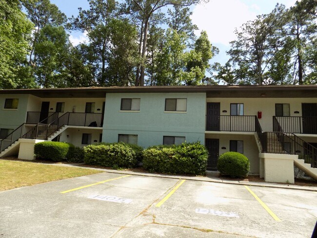 Building Photo - 2 bed/2 bath Windsor Crossing Condo