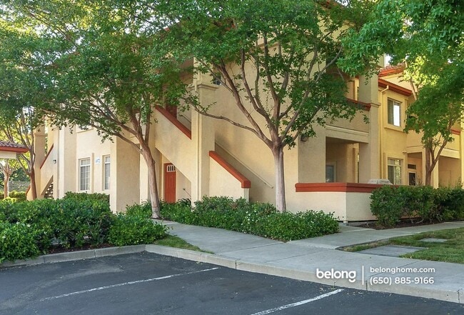 Building Photo - 6972 Dublin Meadows St
