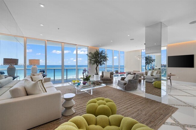 Foto del edificio - 50 South Pointe Dr