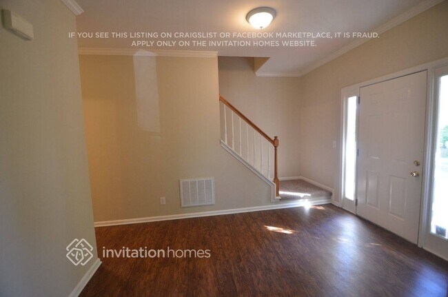 Foto del edificio - 4722 Bridle Ridge Ln