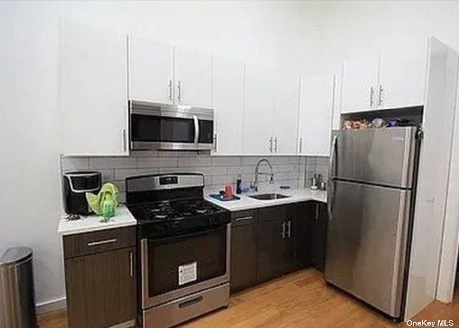 Foto del edificio - 1792 St Johns Pl