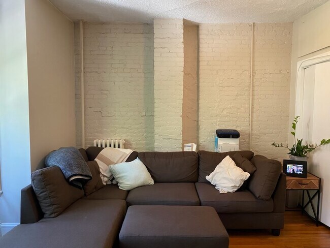 Foto del edificio - 17 Dartmouth Plz