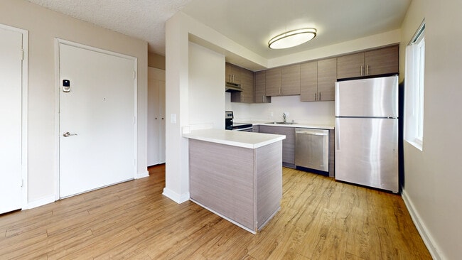 Interior Photo - Rosebeach