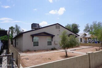 Building Photo - 1421 E Fillmore St