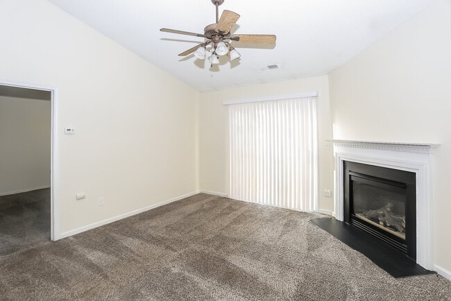 Building Photo - 1056 Meadowbrook Ln SW