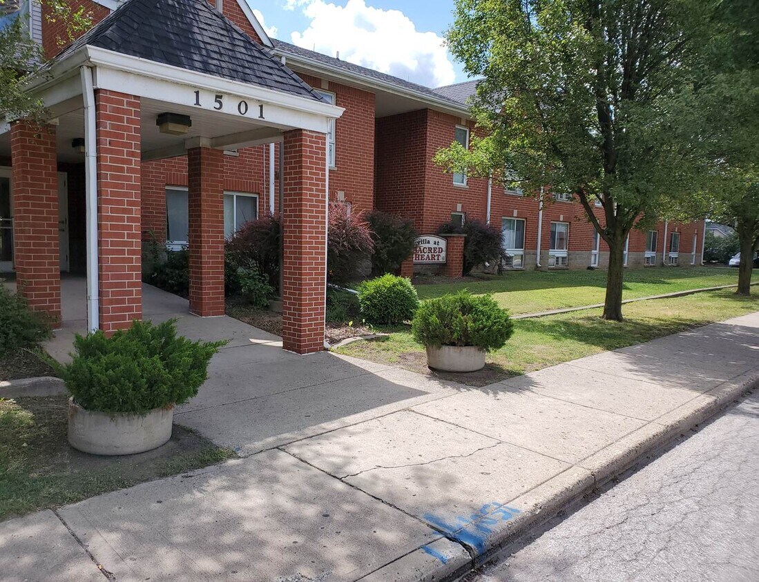 Villa at Sacred Heart Apartments Indianapolis, IN