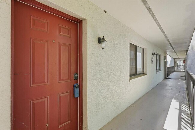 Foto del edificio - 11709 Raintree Village Blvd
