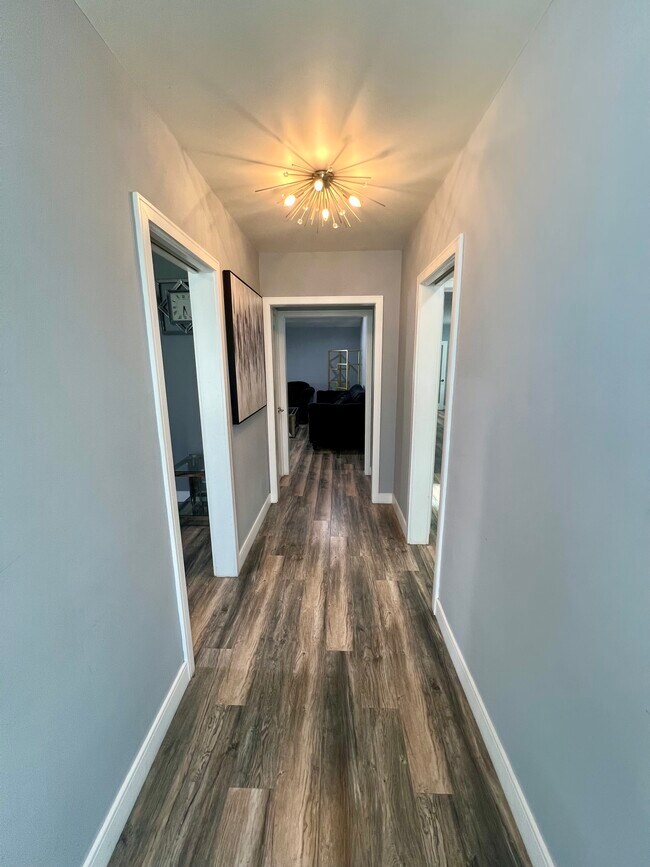 Foto del edificio - 14154 Cohasset St
