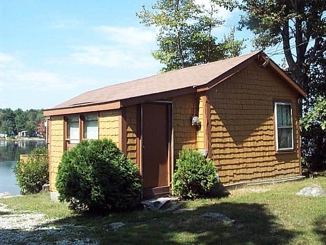Building Photo - 2267 Putnam Pike