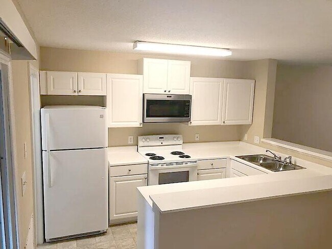 Foto del edificio - 6716 Bryant St