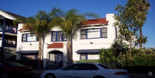 Building Photo - 1643 Locust Ave
