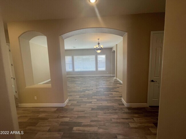 Foto del edificio - 4263 E Maplewood Ct