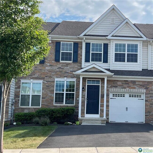 Foto del edificio - 4591 Woodbrush Way