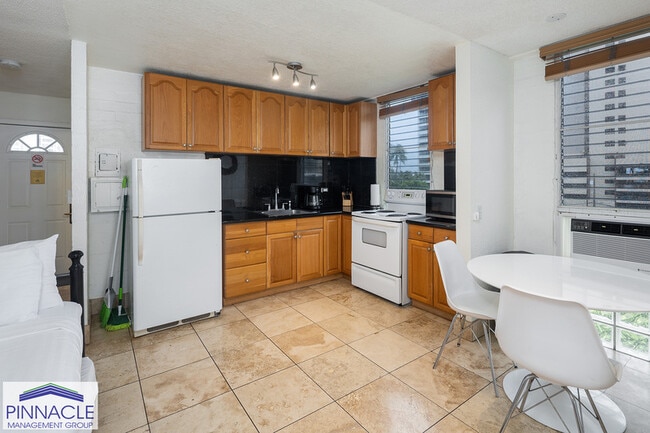 Photo - 240 Lili?uokalani Ave Apartment