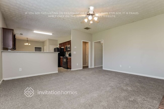 Building Photo - 333 Interlake