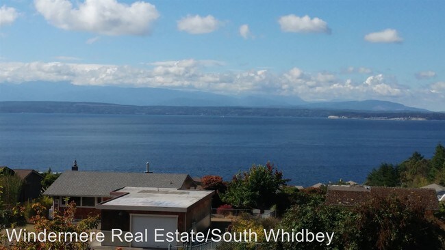 Foto del edificio - 684 Windmill Dr