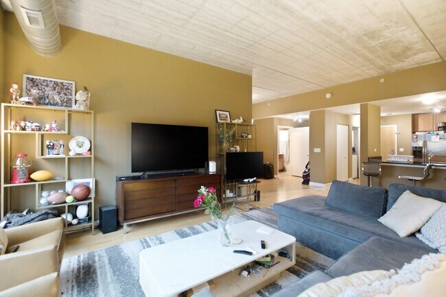 Foto del edificio - 845 N Kingsbury St