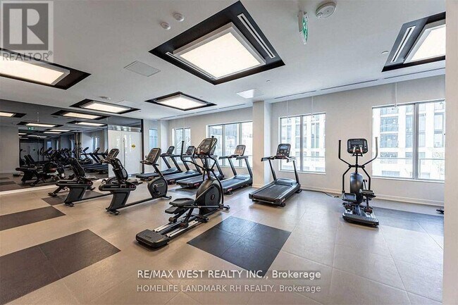 Photo du bâtiment - 195 Redpath Ave