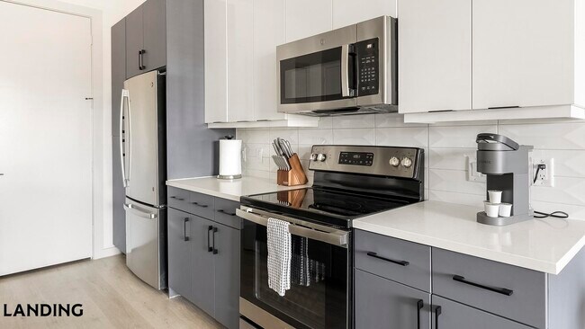 Foto del edificio - 1345 E 15th St