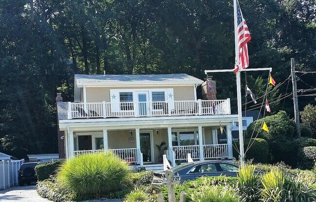 Recepción - 113 Shore Rd