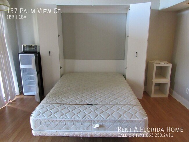 Building Photo - 157 Palm View Ct